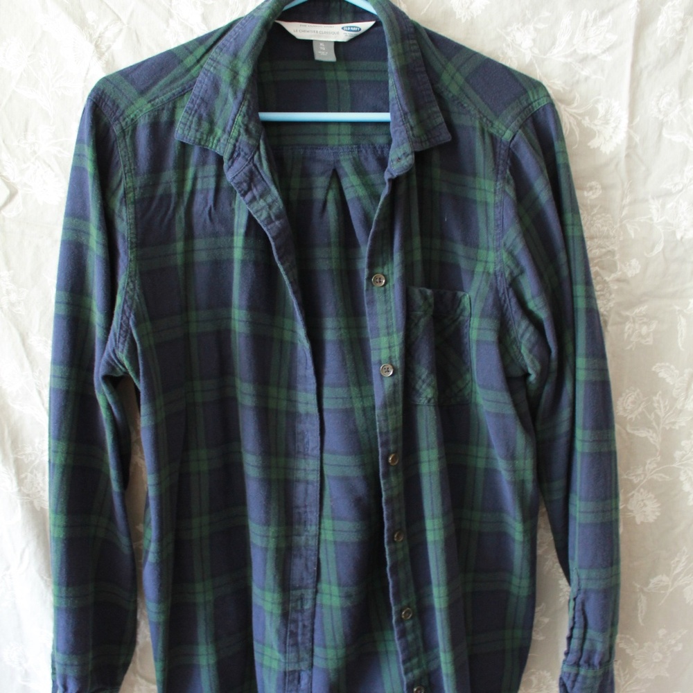 Old Navy / The Classic Shirt / size XL